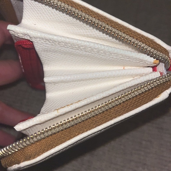 Dooney & Bourke White Pebble Medium Wallet - Picture 10 of 12